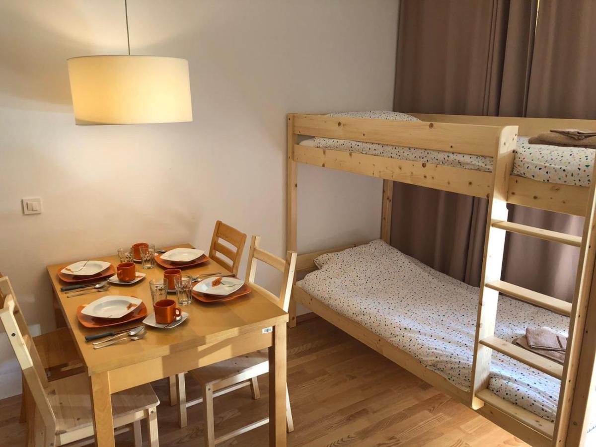 Apartma Runi Pod Zlato Lisico Pekre Exterior foto