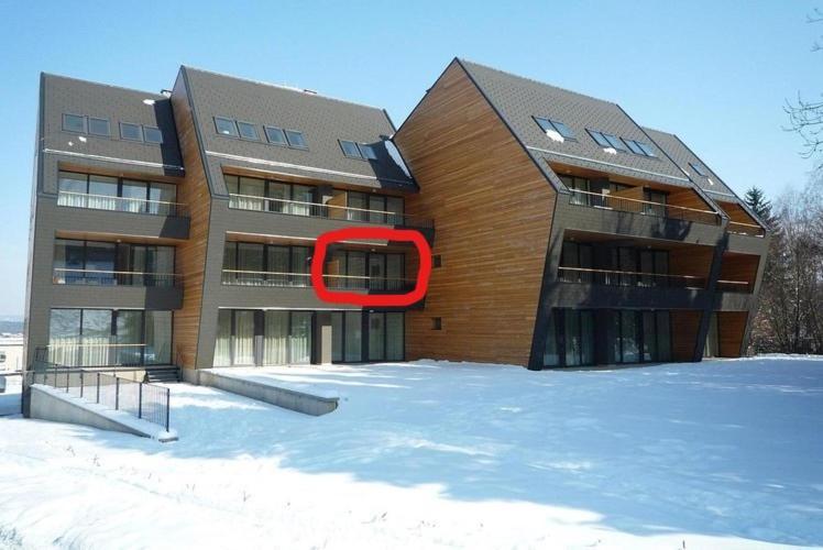 Apartma Runi Pod Zlato Lisico Pekre Exterior foto